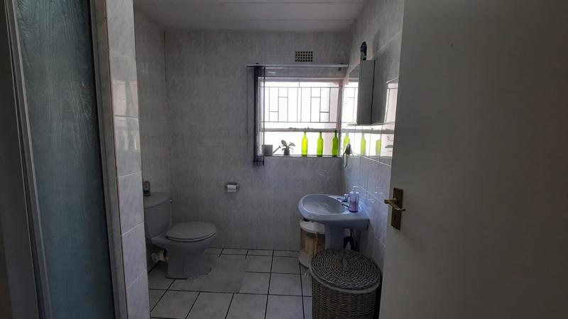 2 Bedroom Property for Sale in Vaalpark Free State